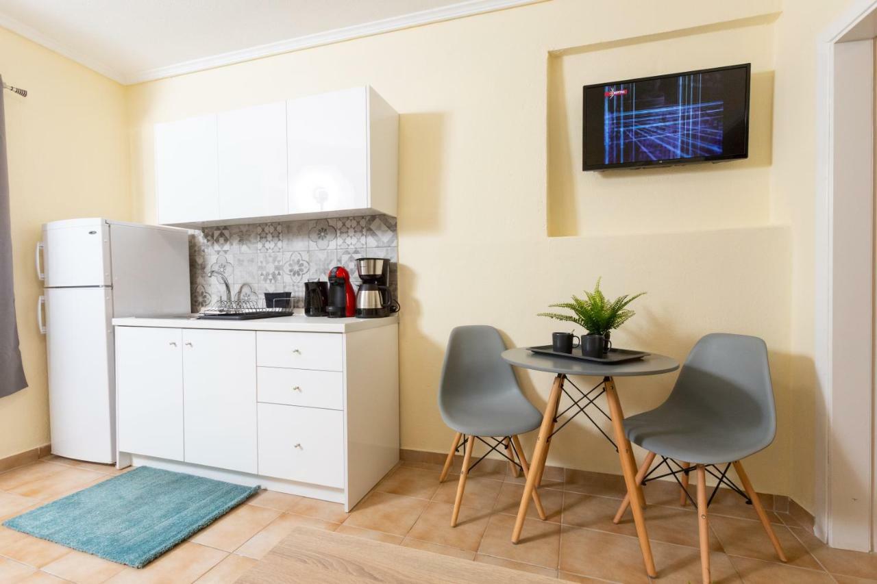 Seven Heaven Premium Suites Салоники Экстерьер фото