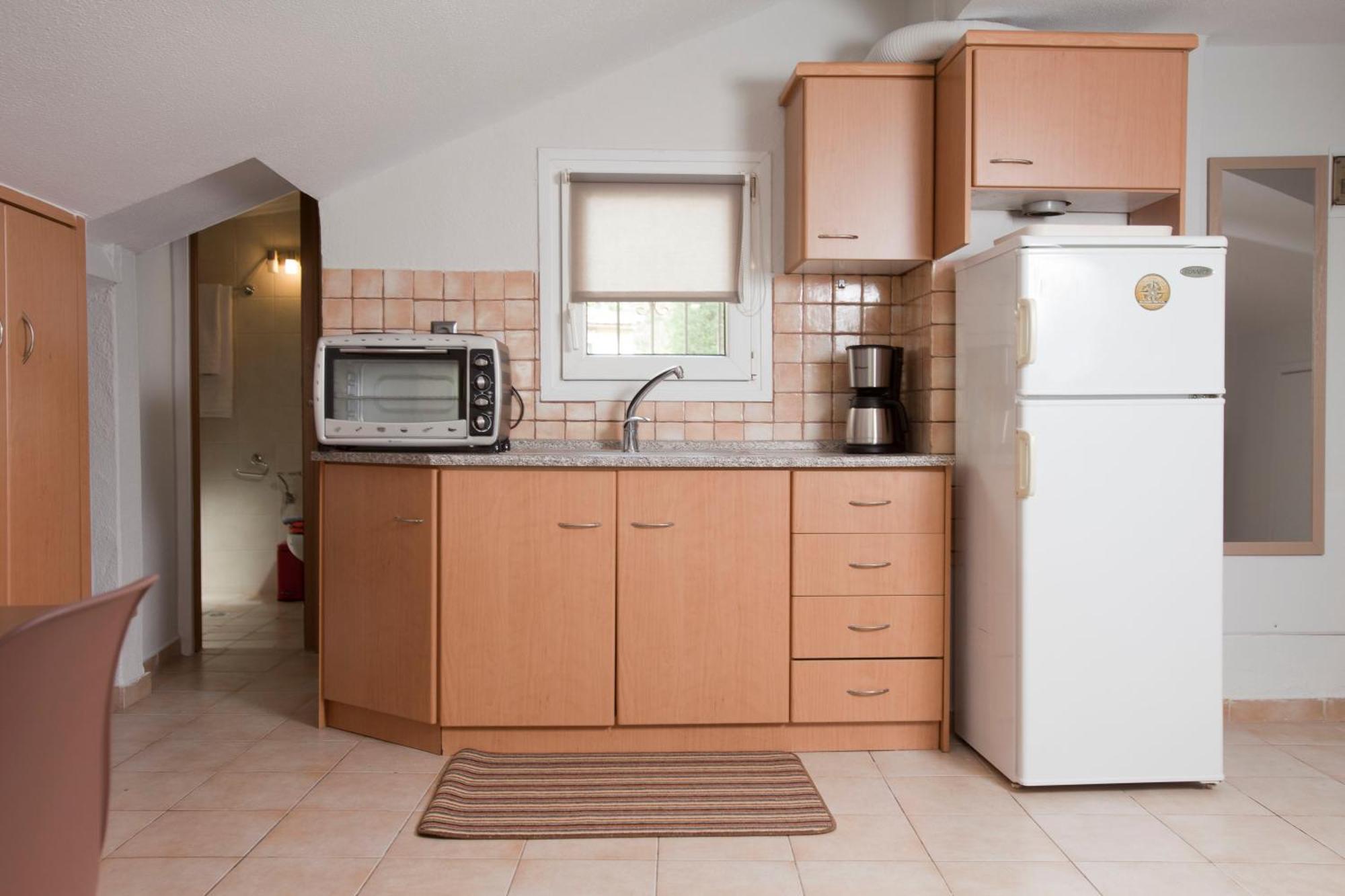Seven Heaven Premium Suites Салоники Экстерьер фото